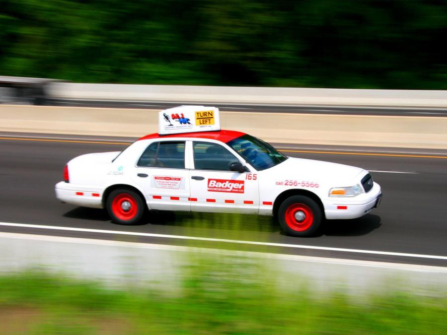  Ford Crown Victoria 1998 года  (фото 37 из 161)
